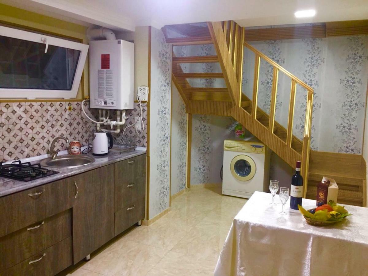 Guliko'S Apartment In ティビリシ エクステリア 写真